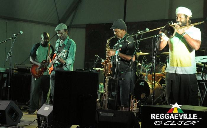 Lloyd Parks & We The People @ Rototom Sunsplash 2013
