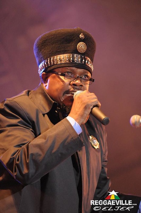 Luciano & Royal Philharmonic Concert Orchestra @ Reggae Sundance 2014