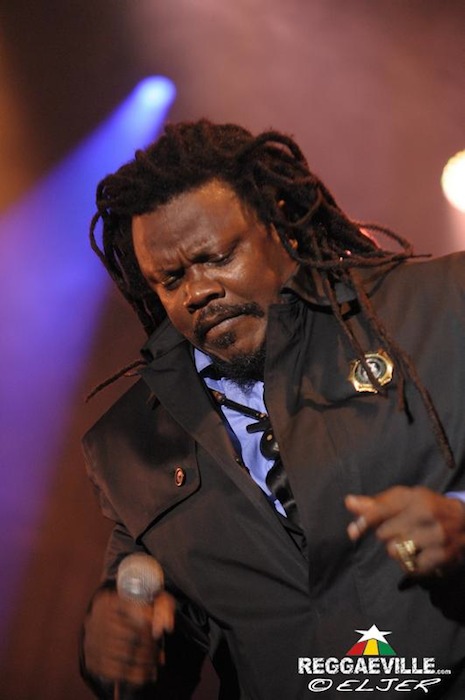 Luciano & Royal Philharmonic Concert Orchestra @ Reggae Sundance 2014
