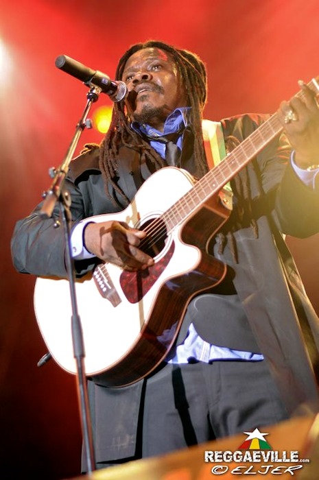 Luciano & Royal Philharmonic Concert Orchestra @ Reggae Sundance 2014