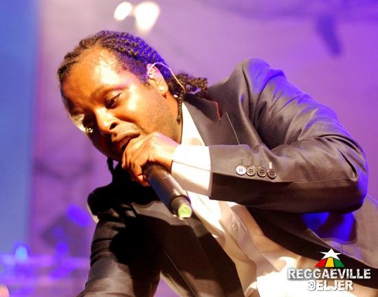 Madcon @ SummerJam 2011