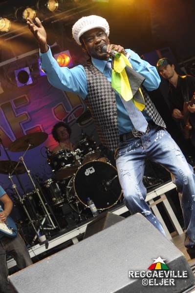 Meeks & Meeks @ Reggae Jam 2012