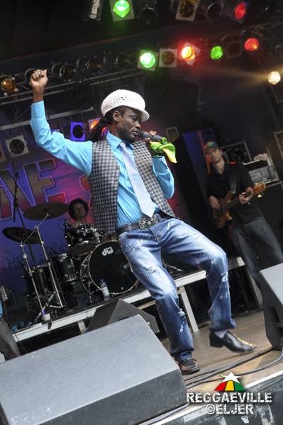 Meeks & Meeks @ Reggae Jam 2012