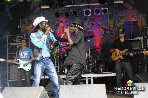 Meeks & Meeks @ Reggae Jam 2012