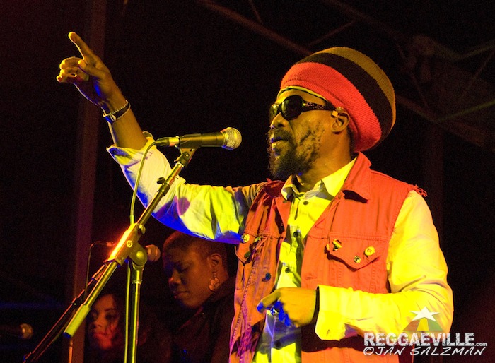 Michael Rose with Sly & Robbie @ Beach Ball Festival 2013