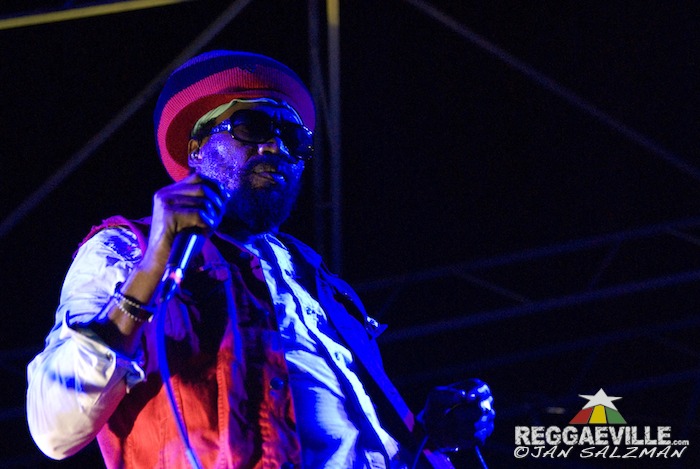 Michael Rose with Sly & Robbie @ Beach Ball Festival 2013