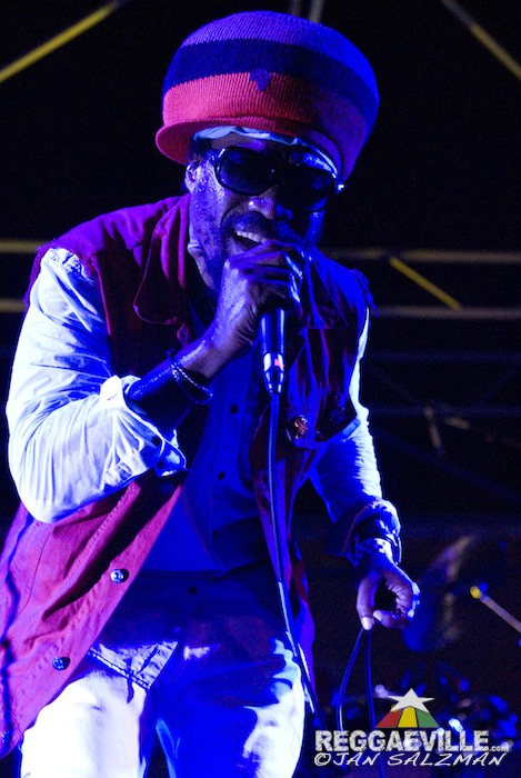 Michael Rose with Sly & Robbie @ Beach Ball Festival 2013
