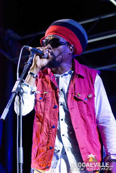 Michael Rose with Sly & Robbie @ Beach Ball Festival 2013