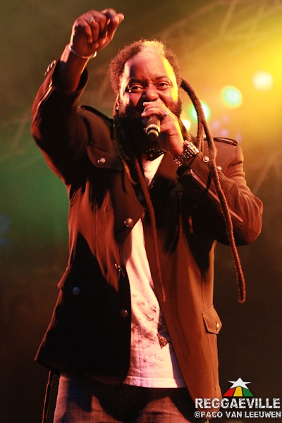 Peetah & Gramps Morgan @ Reggae Geel 2011