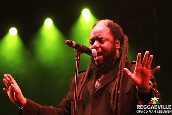 Peetah & Gramps Morgan @ Reggae Geel 2011