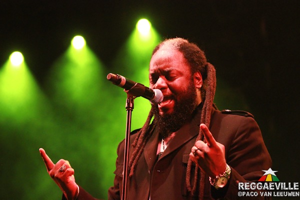 Peetah & Gramps Morgan @ Reggae Geel 2011