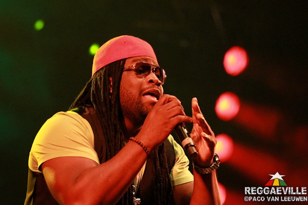 Peetah & Gramps Morgan @ Reggae Geel 2011