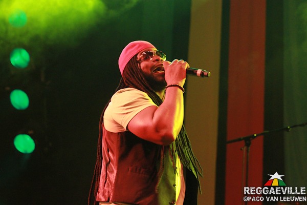 Peetah & Gramps Morgan @ Reggae Geel 2011