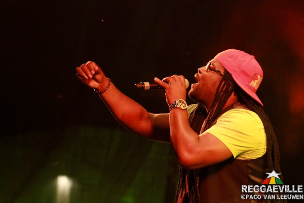 Peetah & Gramps Morgan @ Reggae Geel 2011