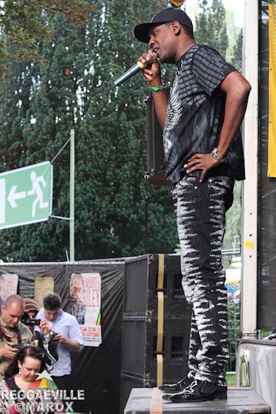 Peter Metro & Squiddley Ranking @ Reggae Jam 2012