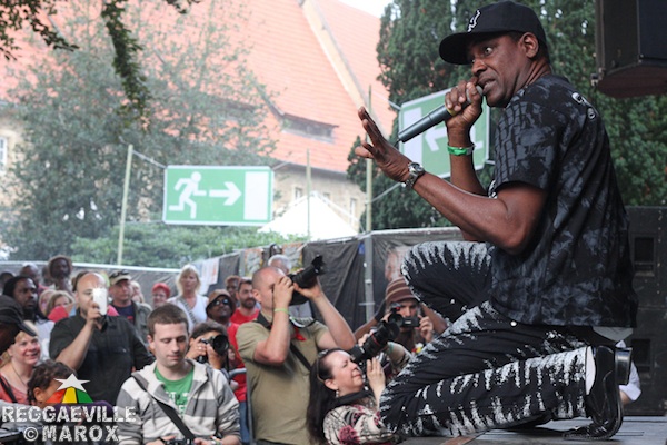 Peter Metro & Squiddley Ranking @ Reggae Jam 2012