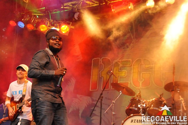 Photos: Pressure Busspipe