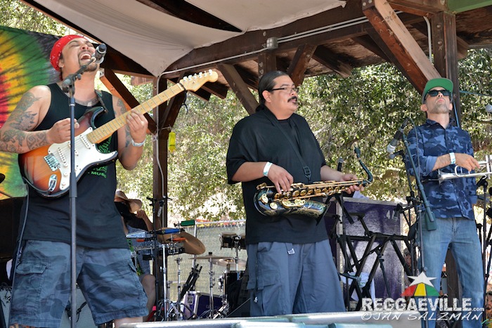 Quinto Sol @ Reggae On The Mountain 2015