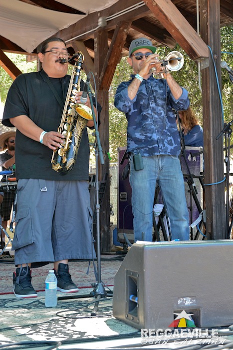 Quinto Sol @ Reggae On The Mountain 2015