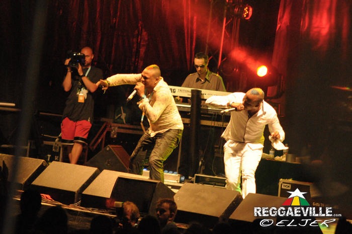 RDX backed by Dub Akom @ Reggae Jam 2014