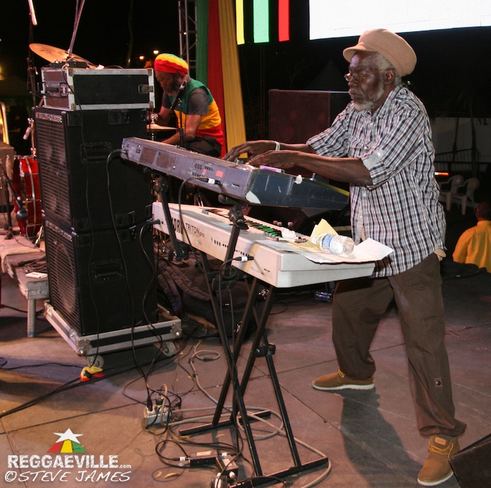 Various Artists @ Reggae Wednesday - The Bloodlines 2015