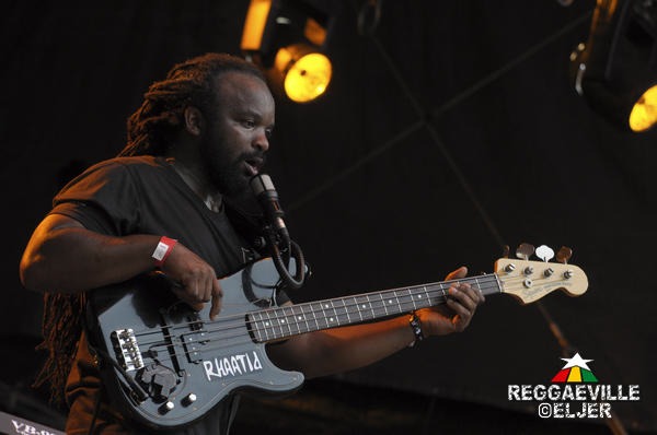 Rhaatid feat. Roughhouse @ Ruhr Reggae Summer 2012