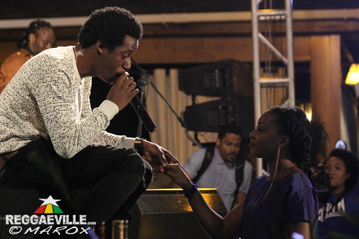 Romain Virgo feat. Busy Signal @ Signature Nights in Kingston, Jamaica