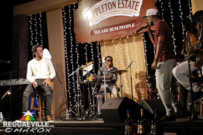 Romain Virgo feat. Busy Signal @ Signature Nights in Kingston, Jamaica