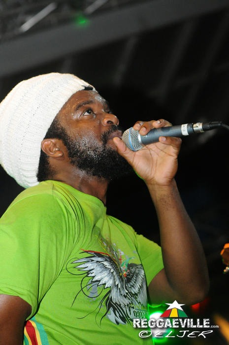 Roughhouse @ Reggae Jam 2013