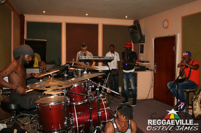 Behind The Scenes... @ Shaggy & Friends 2014