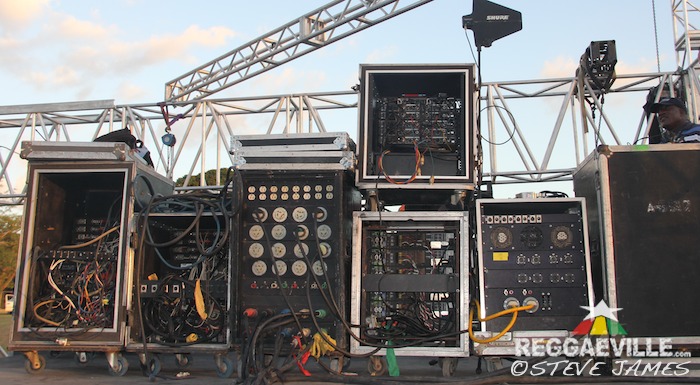 Soundcheck & Set Up @ Shaggy & Friends 2016