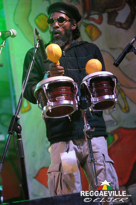 Shuga ls. Dubtonic Kru @ Rototom Sunsplash 2014