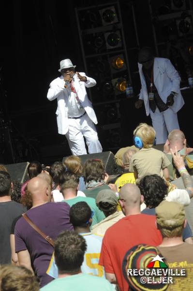 The Silvertones @ Reggae Jam