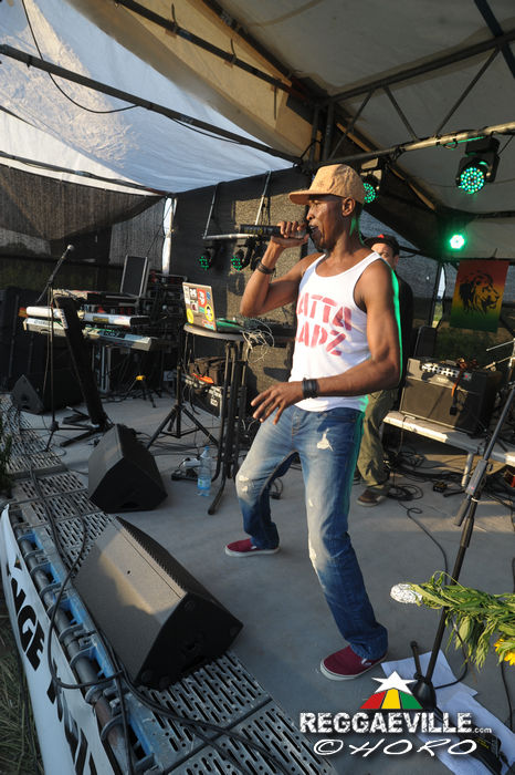 Singing Gold @ Reggae im Hanf-Feld 2015