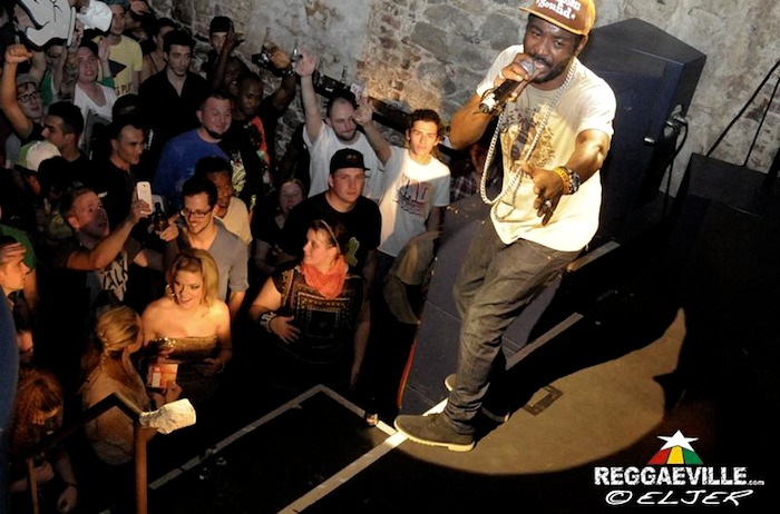 DeeBuzz & Skarra Mucci @ Mattia's Birthday Bashment 2013