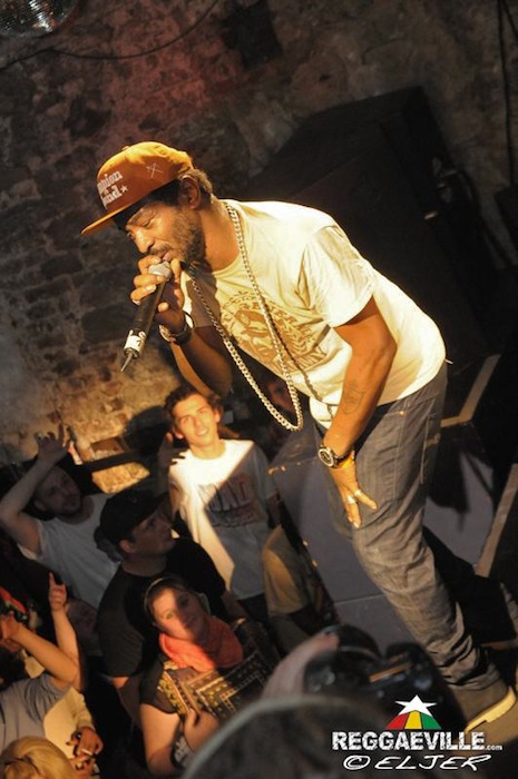 DeeBuzz & Skarra Mucci @ Mattia's Birthday Bashment 2013