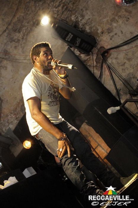 DeeBuzz & Skarra Mucci @ Mattia's Birthday Bashment 2013