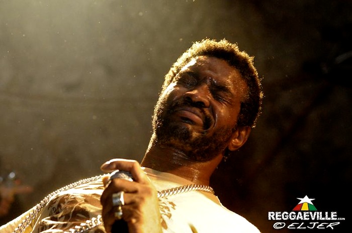 DeeBuzz & Skarra Mucci @ Mattia's Birthday Bashment 2013