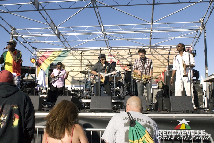 Soul Syndicate @ Beach Ball Festival 2013