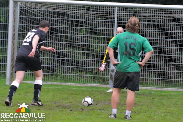 FC Blutgrätsche Destiny - Fireball
