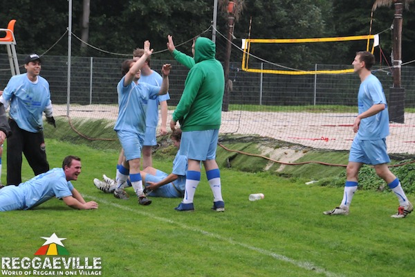 Reggaeville A-Team - Bone Bashers (Semi-Final)