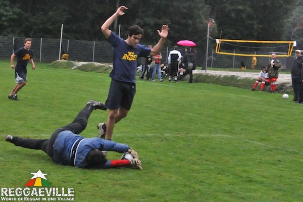 Soundquake Athletics - Youthrebels Allstars