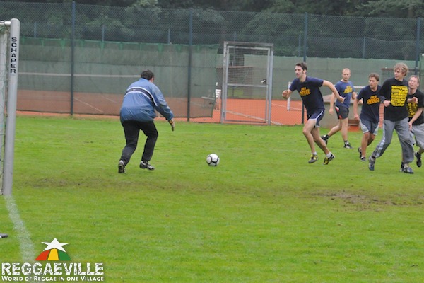 Soundquake Athletics - Youthrebels Allstars