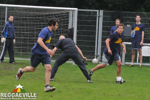 Soundquake Athletics - Youthrebels Allstars