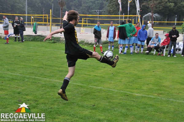 Soundquake Athletics - Youthrebels Allstars