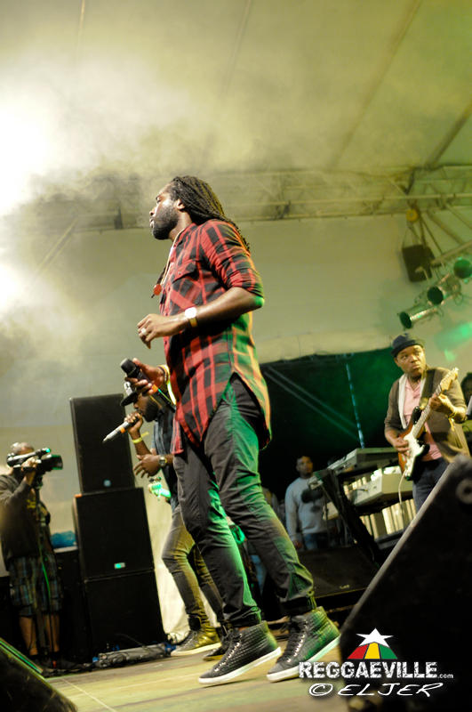 Stephen McGregor and Chino @ Reggae Jam 2016