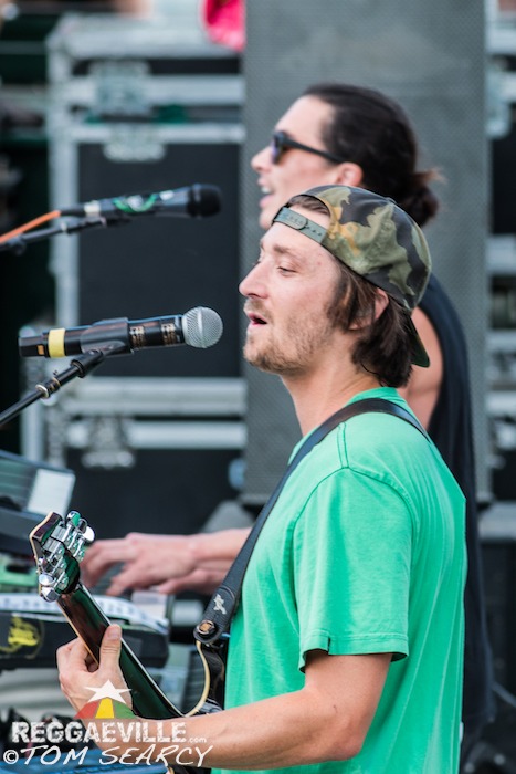 Stick Figure @ Reggae On The River 2015