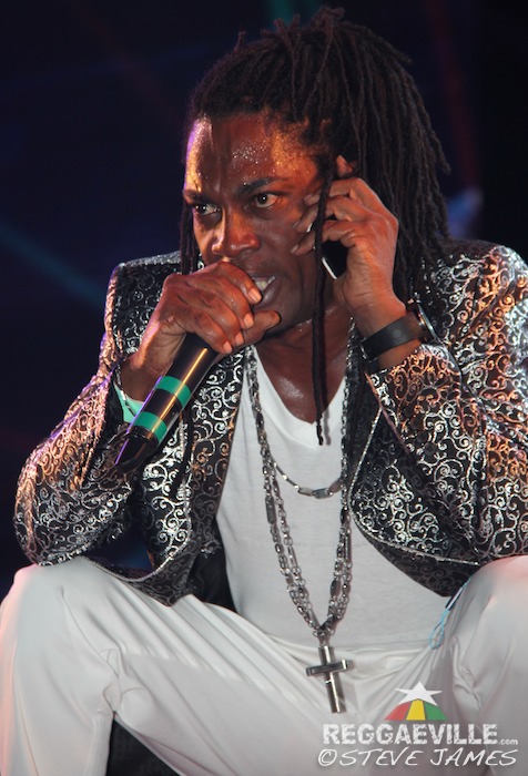 Starface, Stylysh, Burro Banton & Professor Nuts & Various Artists @ Sting 2015