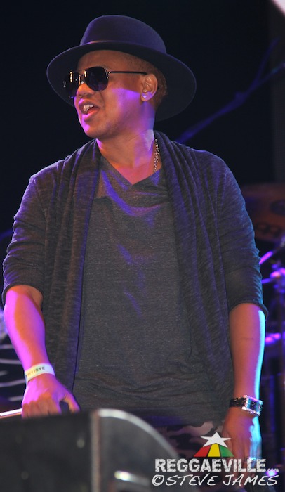 Starface, Stylysh, Burro Banton & Professor Nuts & Various Artists @ Sting 2015