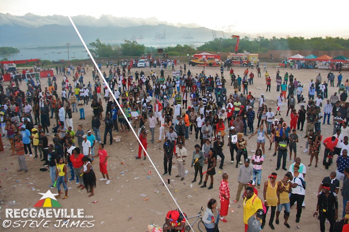 Impressions & Vibes @ Sting 2014